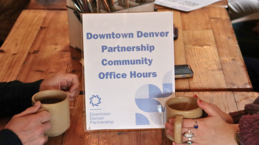 logoDenver.png